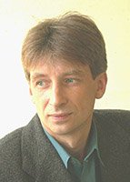 «Даже безрукие взяли оружие»